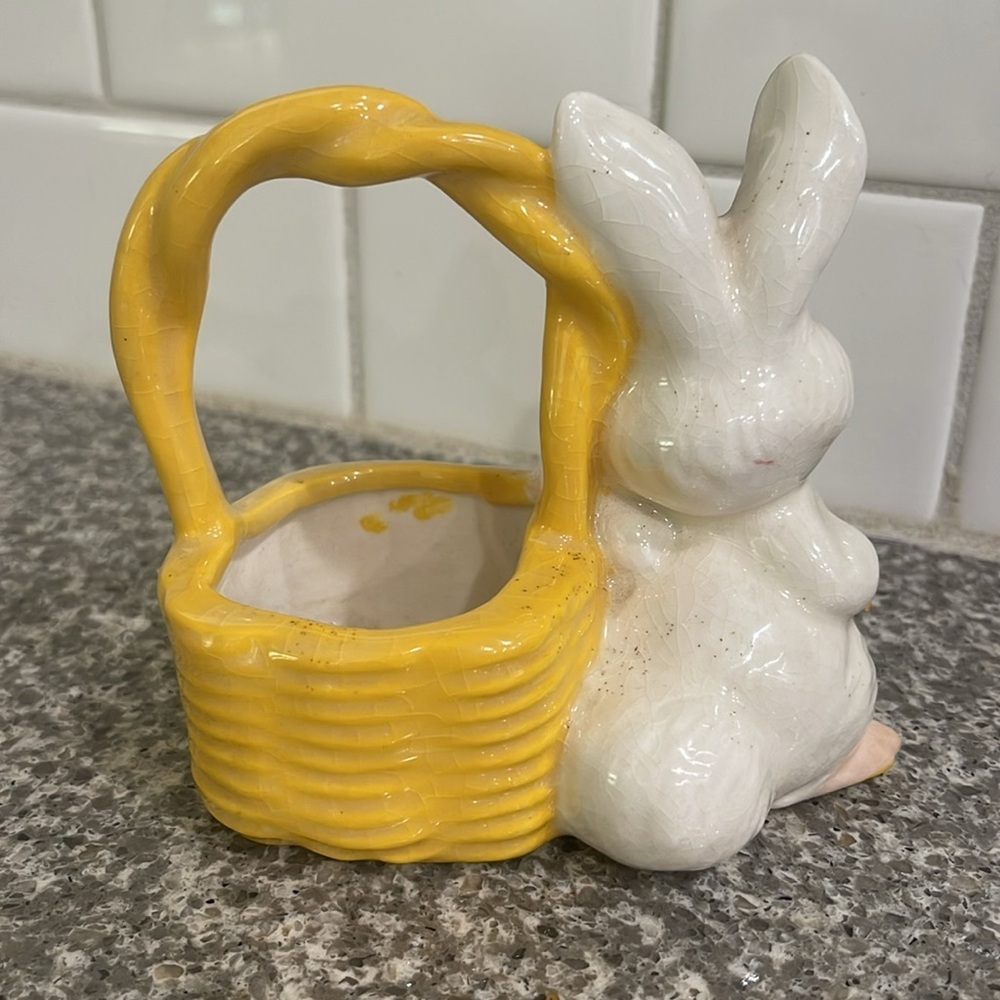 Vintage Ceramic Bunny with Yellow Basket - Picture 2 of 6